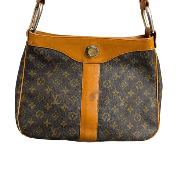 Louis Vuitton RARE Saks fifth Avenue shoulder bag - Picture 1 of 16